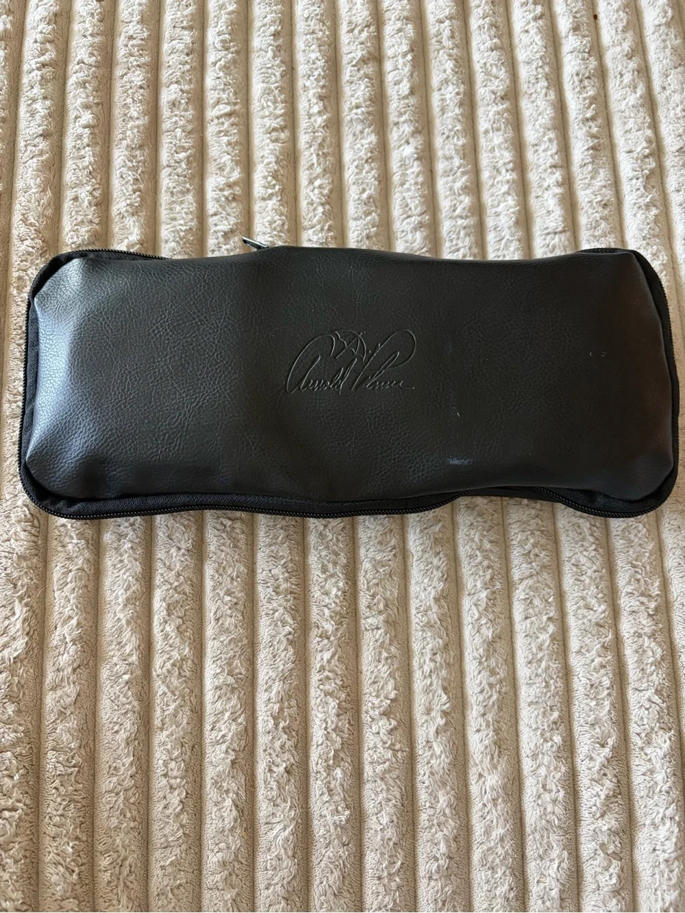 Arnold Palmer Black Leatherette Travel Pouch